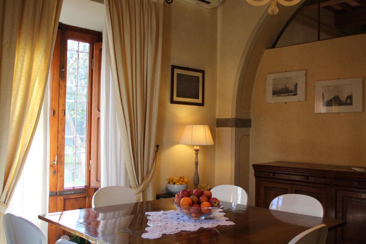 Villamorosa Pensión Calci